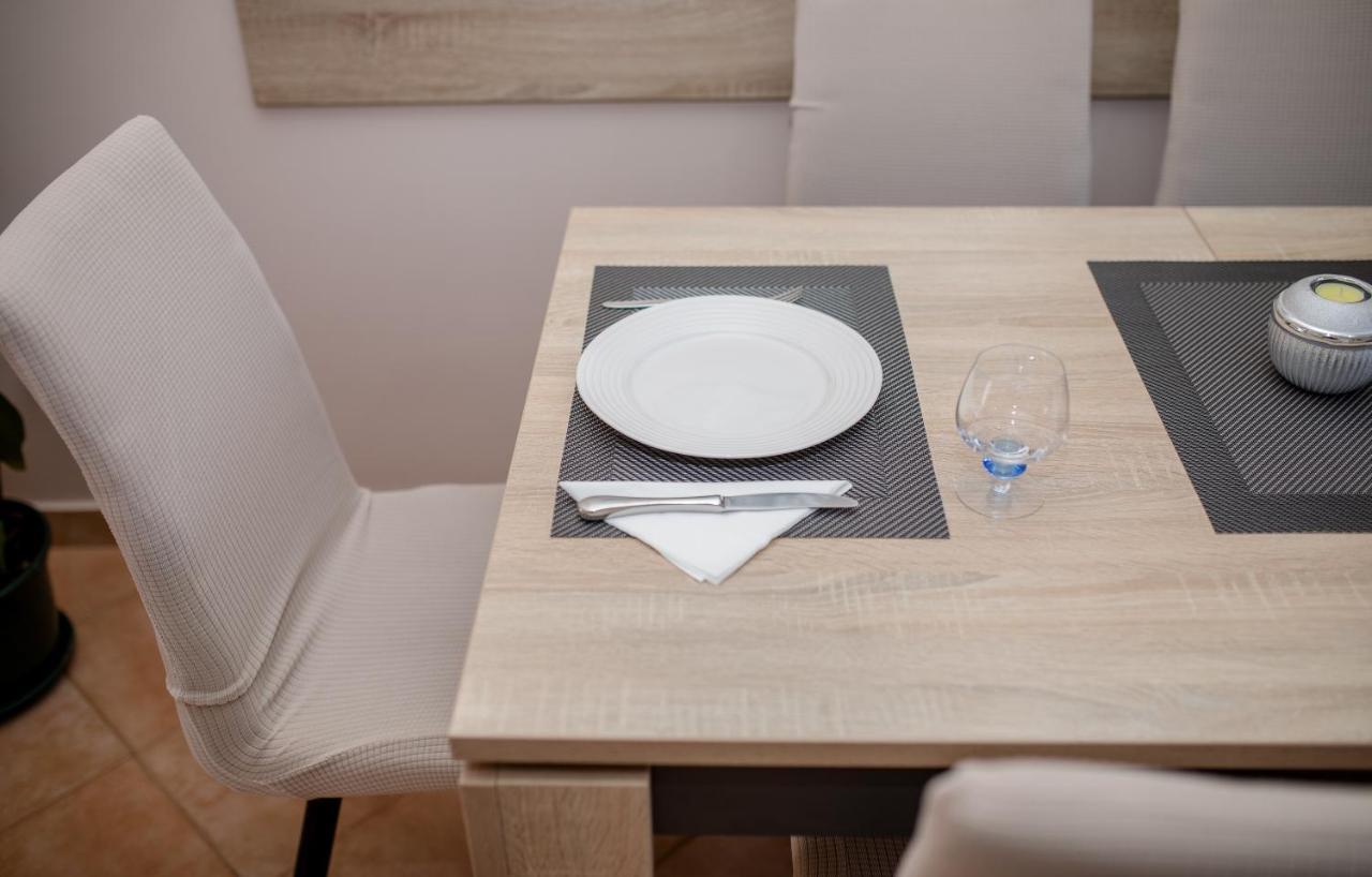 ראב Apartments Luka מראה חיצוני תמונה