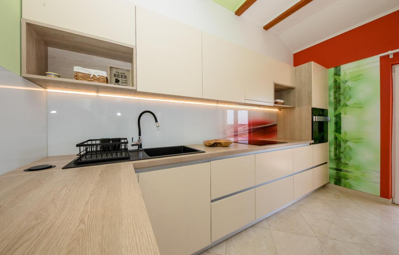 ראב Apartments Luka מראה חיצוני תמונה